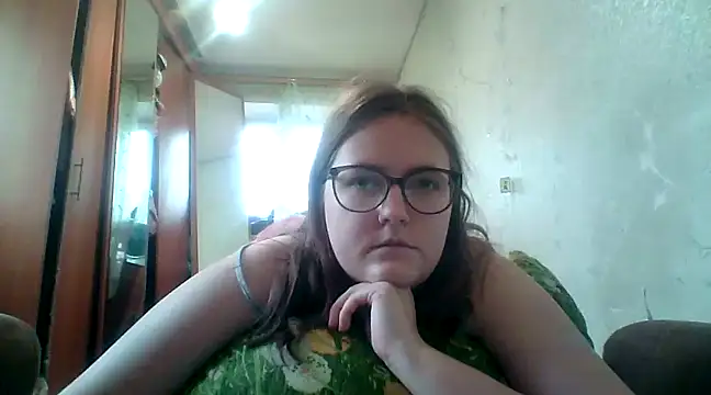 Snapshot of DesireMelissa chatting on 03.02.25 DesireMelissa online show from 03.02.25