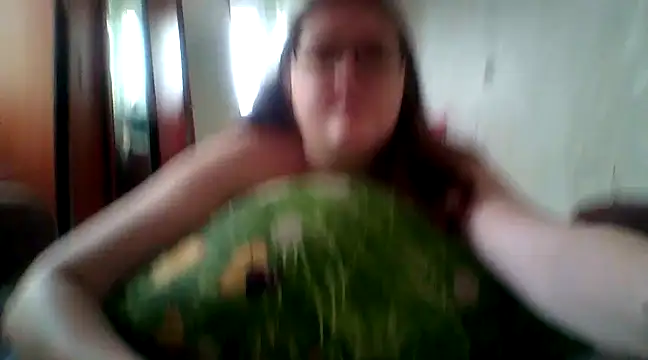 Snapshot of DesireMelissa chatting on 03.03.25 DesireMelissa online show from 03.03.25