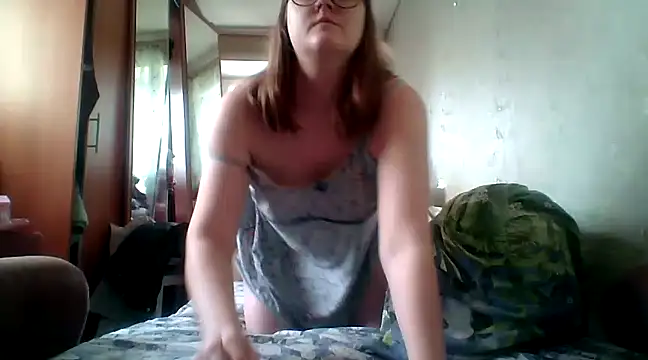 Snapshot of DesireMelissa chatting on 03.17.25 DesireMelissa online show from 03.17.25
