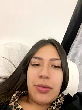 Latina vanessa online show from 09.26.25