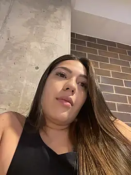 Snapshot of Latina_vanessa chatting on 07.27.26 Latina vanessa online show from 07.27.26