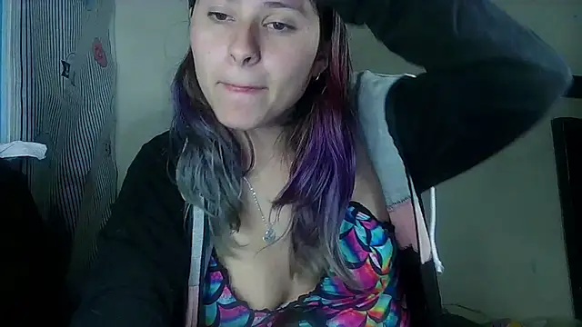 Snapshot of Elith_20 chatting on 01.12.25 Elith 20 online show from 01.12.25