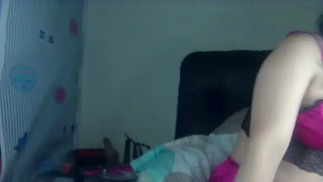 Snapshot of Elith_20 chatting on 01.19.25 Elith 20 online show from 01.19.25