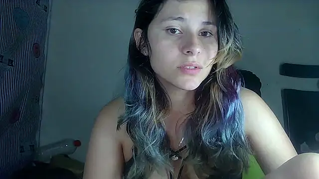 Snapshot of Elith_20 chatting on 01.22.25 Elith 20 online show from 01.22.25