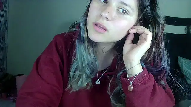 Snapshot of Elith_20 chatting on 01.24.25 Elith 20 online show from 01.24.25