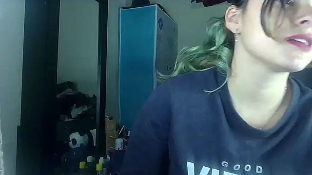 Snapshot of Elith_20 chatting on 03.07.25 Elith 20 online show from 03.07.25