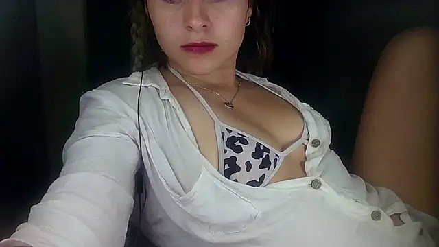 Snapshot of Elith_20 chatting on 03.13.25 Elith 20 online show from 03.13.25