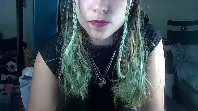Snapshot of Elith_20 chatting on 03.14.25 Elith 20 online show from 03.14.25