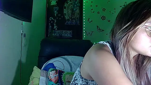 Snapshot of Elith_20 chatting on 09.09.25 Elith 20 online show from 09.09.25