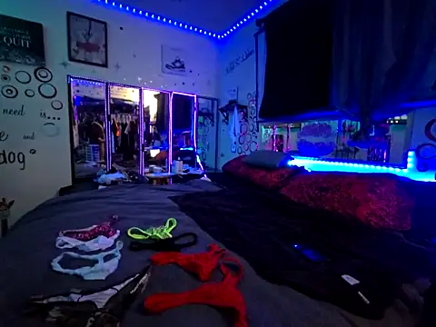 Daddyslittlebrat69 online show from 03.10.25