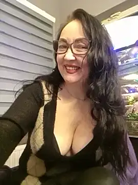 Snapshot of CamilleDesire chatting on 01.09.25 CamilleDesire online show from 01.09.25