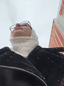 RinaCat online show from 12.31.24