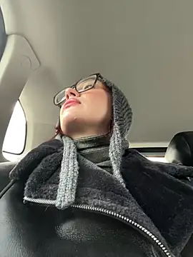 RinaCat online show from 01.26.25