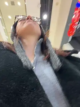 RinaCat online show from 03.23.25