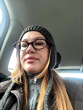 RinaCat online show from 10.06.25