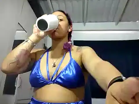 Cata Blue   online show from 01.01.25