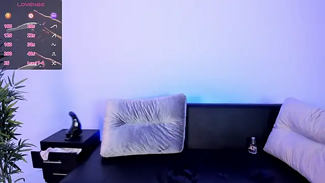 ambarcarterr online show from 01.17.25
