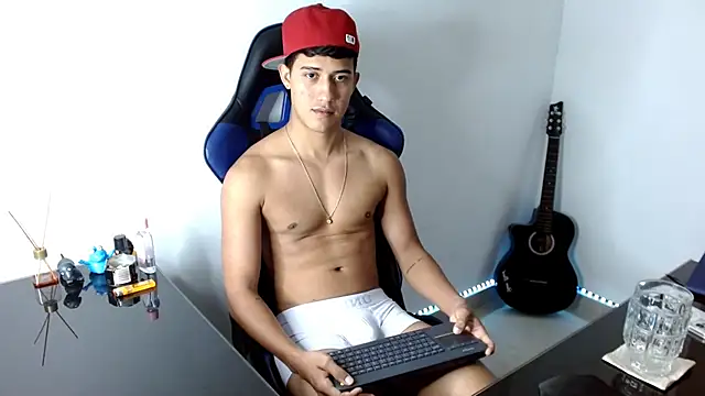 Snapshot of Juan_da01 chatting on 01.14.25 Juan da01 online show from 01.14.25