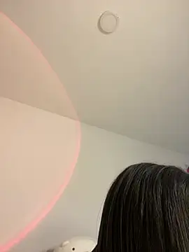 montmariana online show from 02.06.25