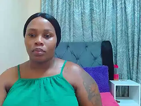 curvycloe1 online show from 12.07.24