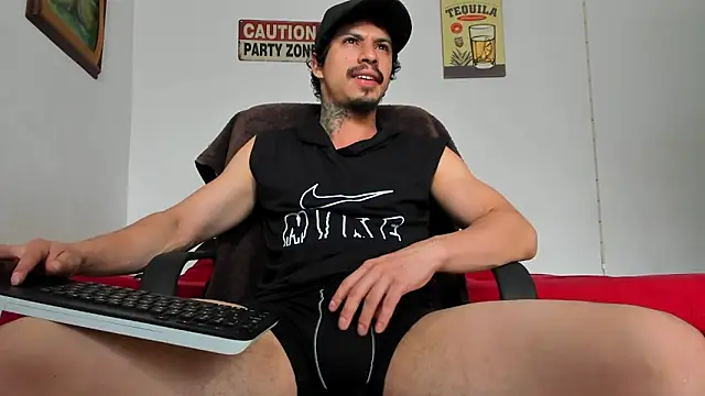 TristanWoods online show from 12.21.24