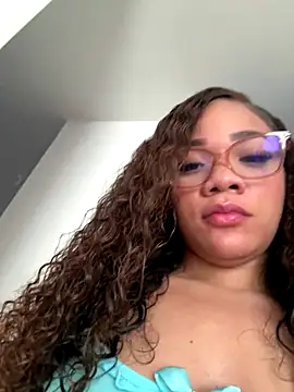 ashley Tompson1 online show from 09.19.25