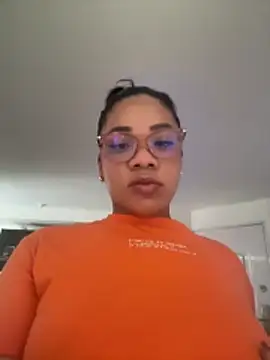 ashley Tompson1 online show from 01.06.26