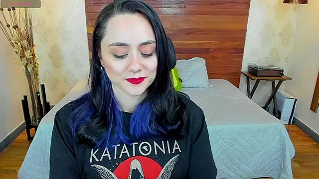 Snapshot of KatherineBond chatting on 12.16.24 KatherineBond online show from 12.16.24