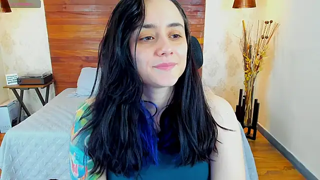 Snapshot of KatherineBond chatting on 02.03.25 KatherineBond online show from 02.03.25