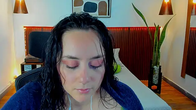 KatherineBond online show from 10.09.25