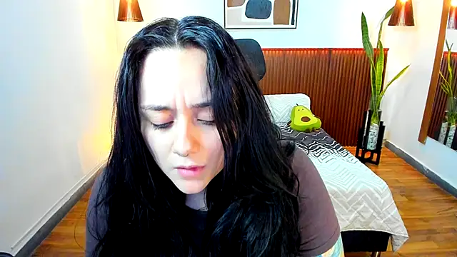 KatherineBond online show from 11.26.25