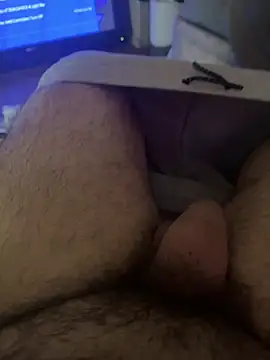 Snapshot of deleware806 chatting on 10.22.25 deleware806 online show from 10.22.25