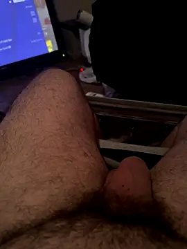 Snapshot of deleware806 chatting on 10.24.25 deleware806 online show from 10.24.25