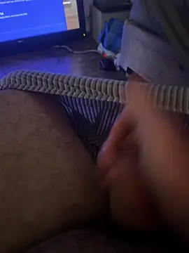 Snapshot of deleware806 chatting on 11.04.25 deleware806 online show from 11.04.25