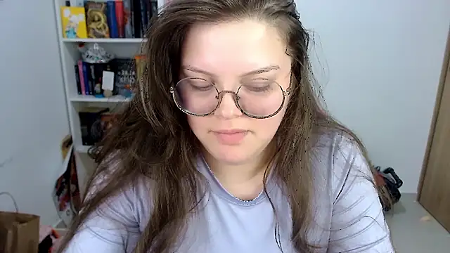 Snapshot of Gabiwaifu chatting on 02.09.26 Gabiwaifu online show from 02.09.26