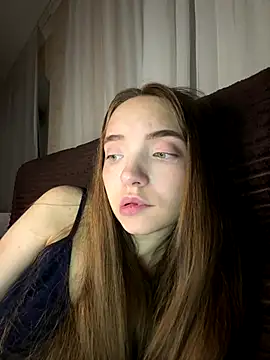 Snapshot of BarbaraFantasy chatting on 10.06.25 BarbaraFantasy online show from 10.06.25