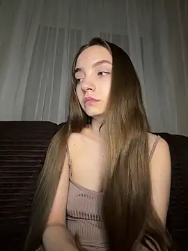 Snapshot of BarbaraFantasy chatting on 10.18.25 BarbaraFantasy online show from 10.18.25