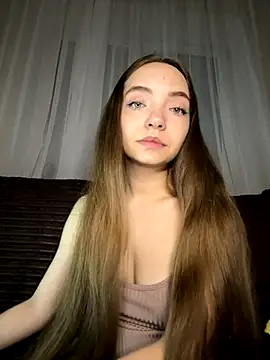 Snapshot of BarbaraFantasy chatting on 10.24.25 BarbaraFantasy online show from 10.24.25