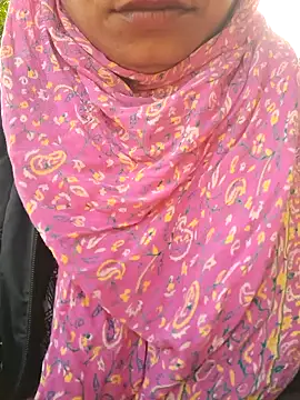 Priya Bong online show from 11.24.25