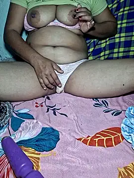 Priya Bong online show from 04.04.26