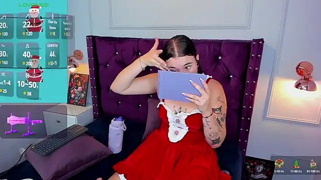 Danee 19  online show from 12.30.24