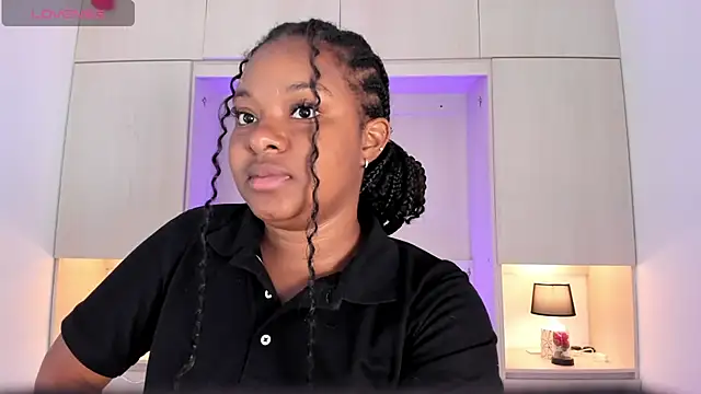 Snapshot of tamaraa_smiith chatting on 01.17.25 tamaraa smiith online show from 01.17.25
