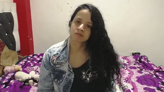 Katty Bones online show from 03.23.25