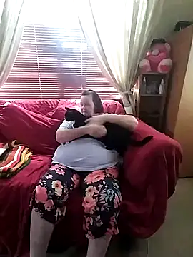 Bayou Woman68 online show from 04.12.26