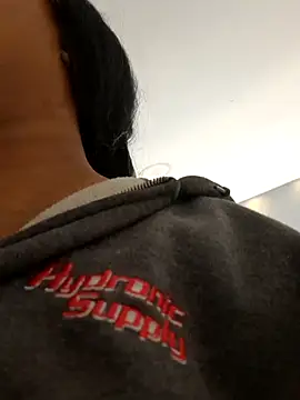 Snapshot of Adelehottman chatting on 10.15.25 Adelehottman online show from 10.15.25