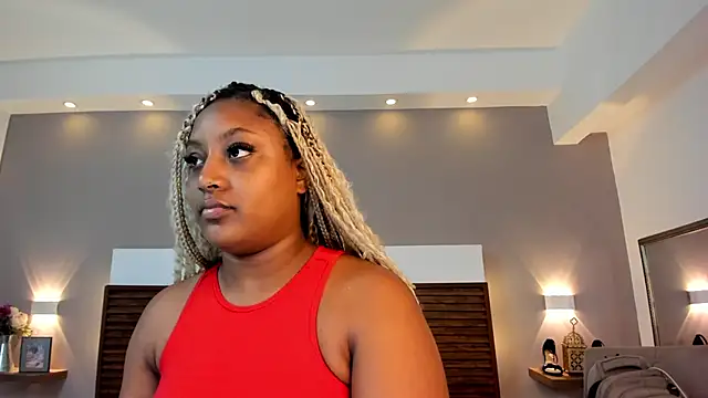 Snapshot of Adelehottman chatting on 06.17.26 Adelehottman online show from 06.17.26