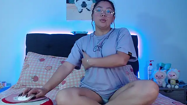 Peach-Lawrence online show from 12.06.24