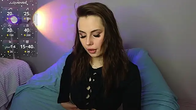 Aisha Riley online show from 09.30.25