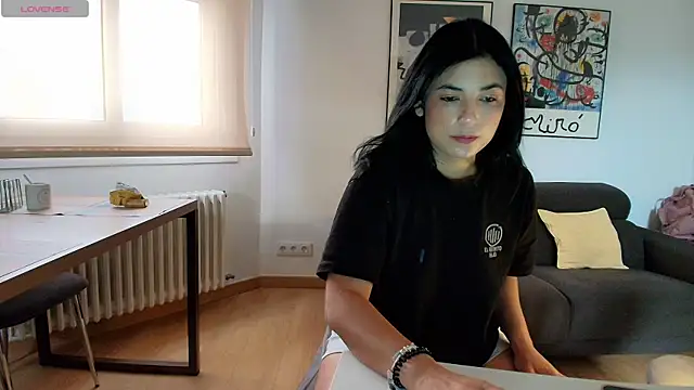 Arya 33 online show from 05.08.26