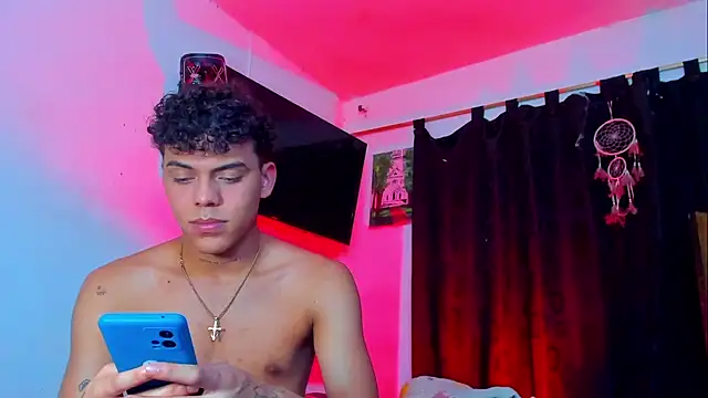 Snapshot of visaelX chatting on 12.22.24 visaelX online show from 12.22.24